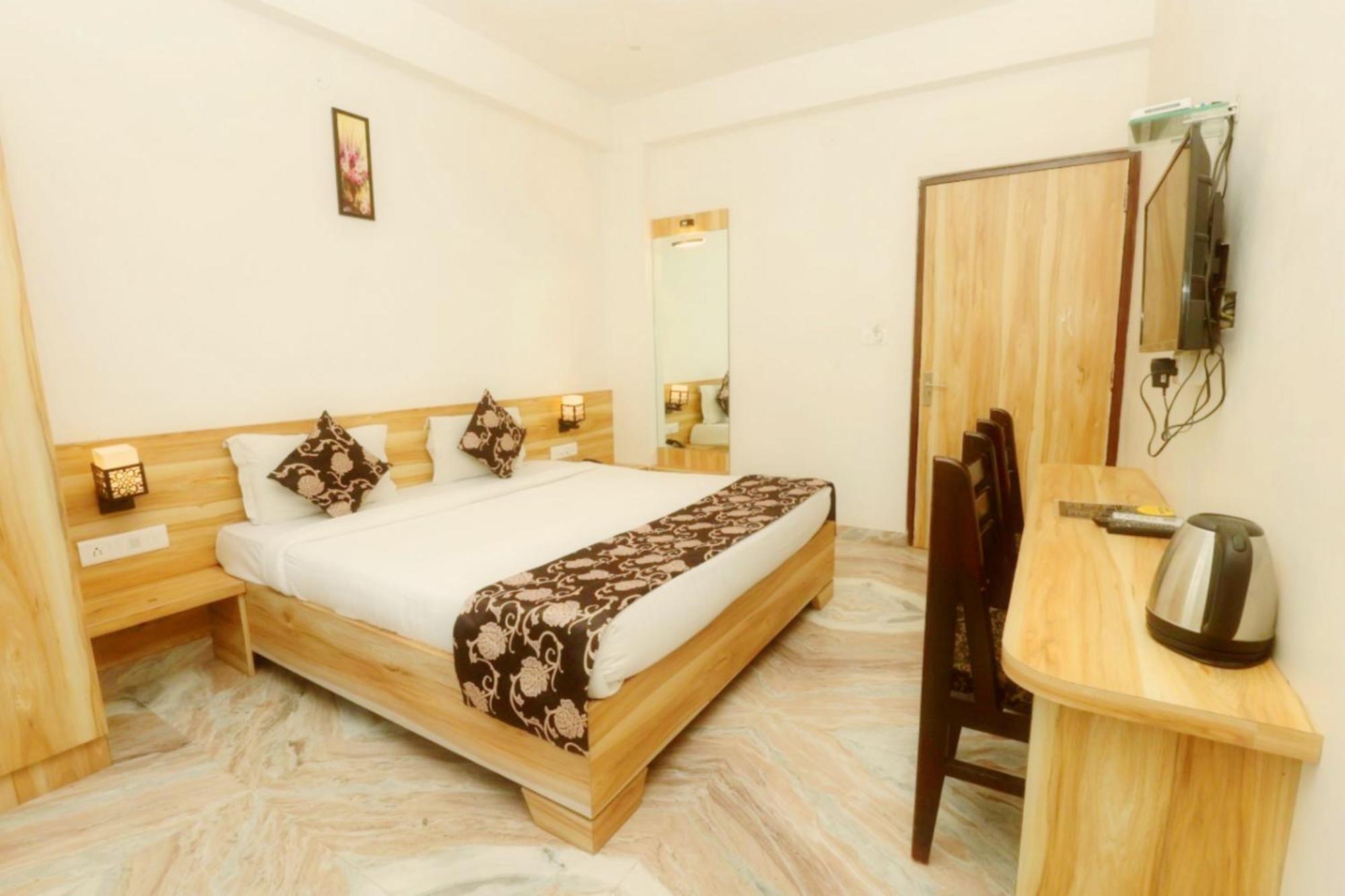 Hotel THE CELEBRATION BY AMOD Udaipur Buitenkant foto